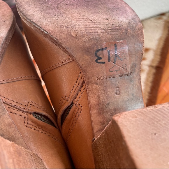 Madewell The Brenner Boot in Brown Leather SZ 8 | Leather Booties - Picture 9 of 14